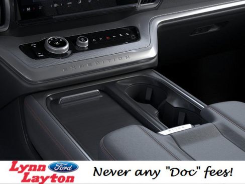 New 2025 Ford Expedition Active image 15