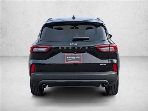 Used 2025 Ford Escape ST-Line image 7