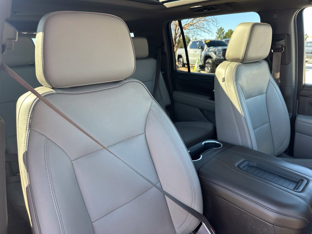 Certified 2021 GMC Yukon XL SLT w/ SLT Premium Package AWD/4WD image 37