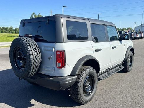 New 2026 Ford Bronco Big Bend w/ Black Diamond Package AWD/4WD image 3