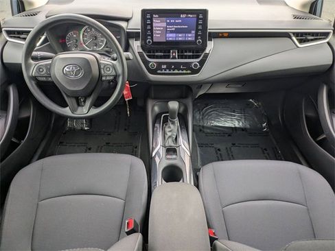 Used 2020 Toyota Corolla LE image 14