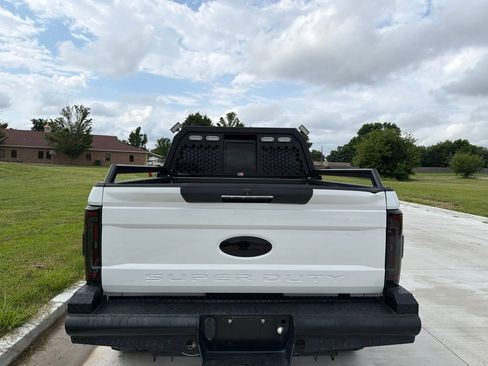 Used 2019 Ford F250 Lariat w/ Lariat Ultimate Package AWD/4WD image 6