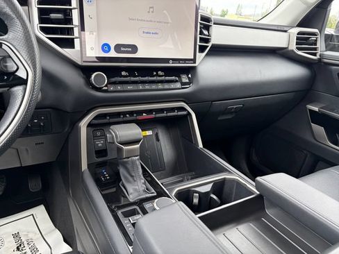 Used 2023 Toyota Tundra Limited AWD/4WD image 17