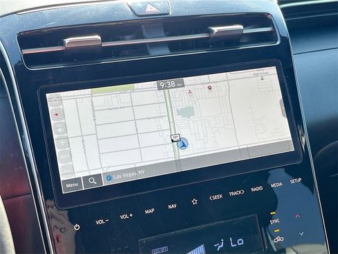 Used 2024 Hyundai Santa Cruz Night image 13