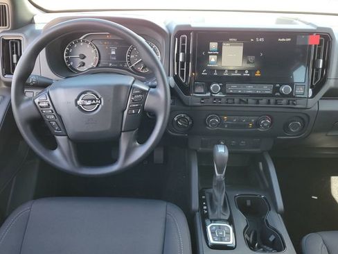 New 2026 Nissan Frontier SV w/ Tow Package AWD/4WD image 8