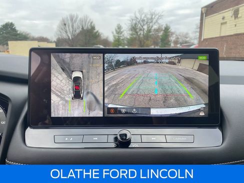 Used 2025 Nissan Rogue Platinum image 14