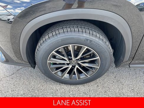 Used 2022 Lexus NX 250 FWD w/ Premium Package image 11