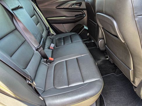 Certified 2025 Chevrolet TrailBlazer ACTIV w/ Driver Confidence Package AWD/4WD image 37