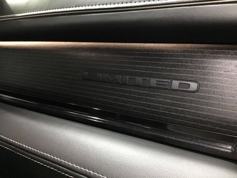 Used 2022 RAM 1500 Limited AWD/4WD image 27
