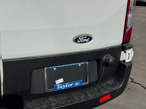 New 2026 Ford Transit 250 148 Medium Roof image 9