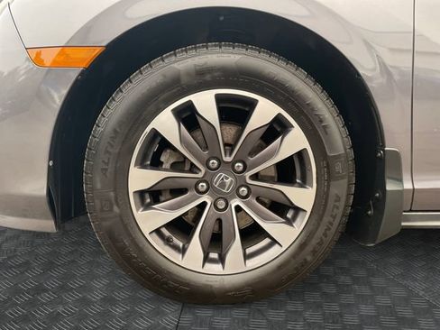 Used 2024 Honda Odyssey EX-L image 14