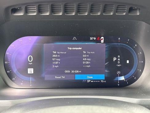 Certified 2024 Volvo XC90 B6 Plus w/ Protection Package Premier image 17