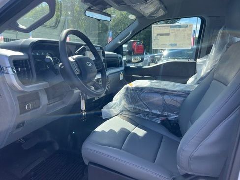 New 2026 Ford F550 4x4 Regular Cab Super Duty image 7