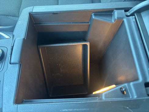 Used 2023 Chevrolet Traverse LT w/ LPO, Floor Liner Package image 33