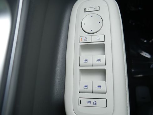 Used 2026 Hyundai Santa Fe SEL AWD/4WD image 28