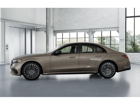 New 2026 Mercedes-Benz E 350 4MATIC Sedan image 35