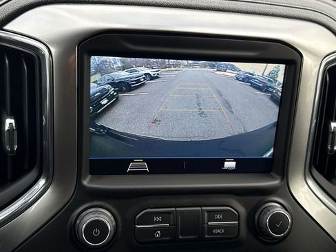 Used 2022 Chevrolet Silverado 1500 LT Trail Boss w/ Bed Protection Package image 19