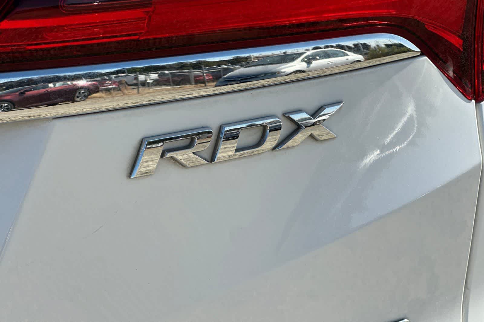 Used 2017 Acura RDX w/ Technology Package AWD/4WD image 17