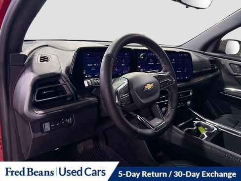 Used 2026 Chevrolet Traverse LT w/ Driver Confidence Package AWD/4WD image 14