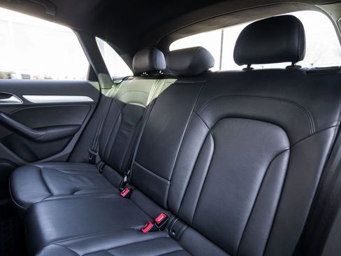 Used 2016 Audi Q3 2.0T Premium Plus w/ Technology Package image 32