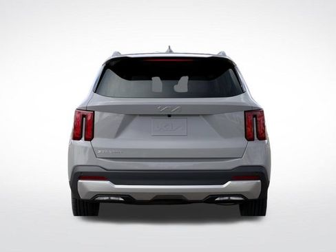 New 2026 Kia Sorento S FWD image 16