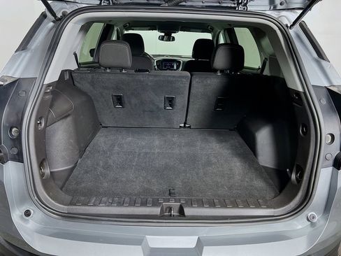 Used 2024 GMC Terrain SLE FWD image 23
