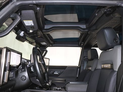 Used 2024 GMC Hummer EV 3X image 19