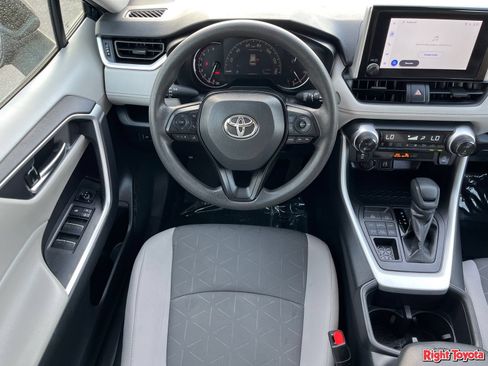 Certified 2025 Toyota RAV4 XLE AWD/4WD image 17