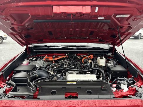 Used 2024 Toyota Tacoma TRD Sport image 30