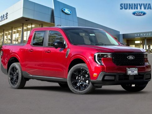 New 2025 Ford Maverick Lariat w/ Black Appearance Package image 1