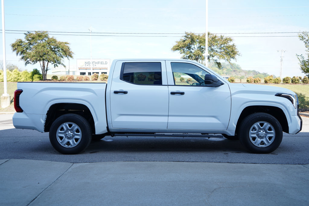 Used 2026 Toyota Tundra SR AWD/4WD image 8