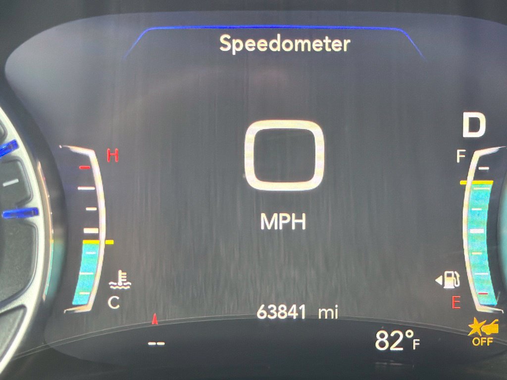 Used 2025 Chrysler Pacifica Select FWD image 24