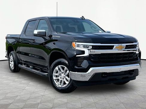 Used 2024 Chevrolet Silverado 1500 LT AWD/4WD image 1
