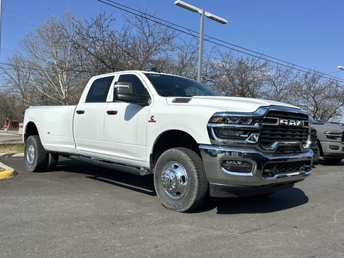 New 2026 RAM 3500 Tradesman image 20