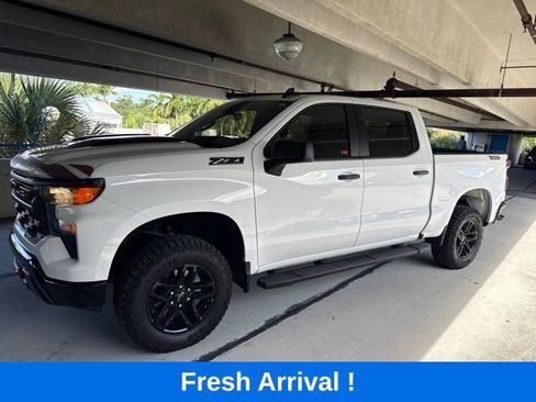Used 2024 Chevrolet Silverado 1500 Custom Trail Boss w/ LPO, Dark Essentials Package AWD/4WD image 1