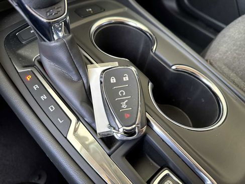 Certified 2024 Chevrolet Equinox LT AWD/4WD image 33