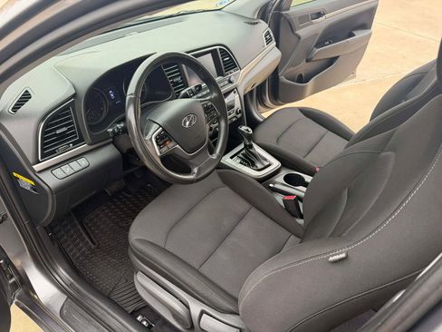 Used 2018 Hyundai Elantra Value Edition w/ Cargo Package image 15