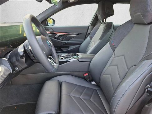 Used 2026 BMW i5 eDrive40 RWD image 11