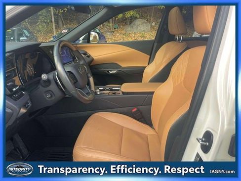 Used 2023 Lexus RX 350 Premium image 16