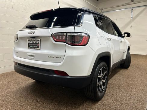 Used 2025 Jeep Compass Limited AWD/4WD image 7