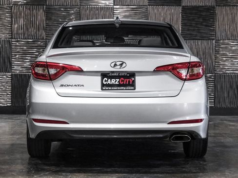 Used 2016 Hyundai Sonata SE FWD image 9