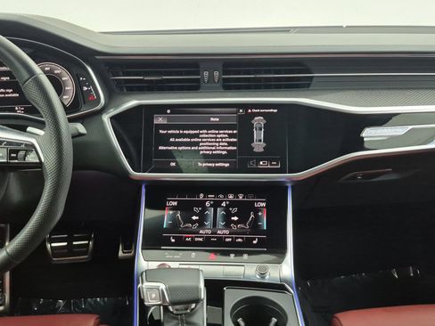 Used 2022 Audi S6 Prestige AWD/4WD image 16