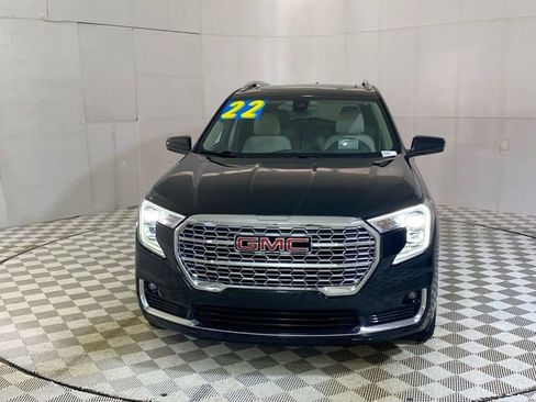 Used 2022 GMC Terrain Denali w/ LPO, Floor Liner Package AWD/4WD image 21