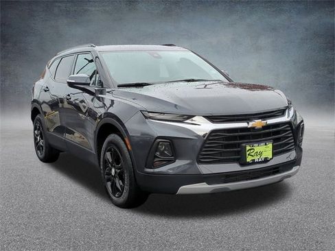 Certified 2022 Chevrolet Blazer LT image 3