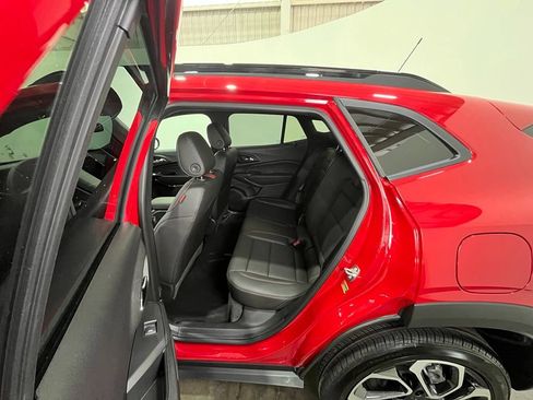 Used 2026 Chevrolet Trax RS w/ Driver Confidence Package FWD image 18