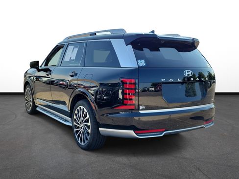 Used 2026 Hyundai Palisade Calligraphy AWD/4WD image 3