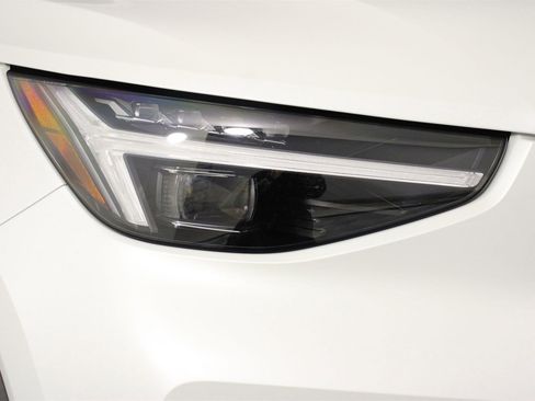 Used 2026 Volvo XC40 B5 Plus w/ Protection Package Premier image 26