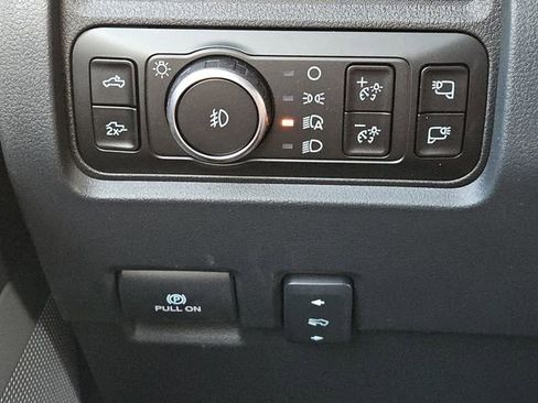 New 2026 Ford F250 Lariat w/ Black Appearance Package AWD/4WD image 17