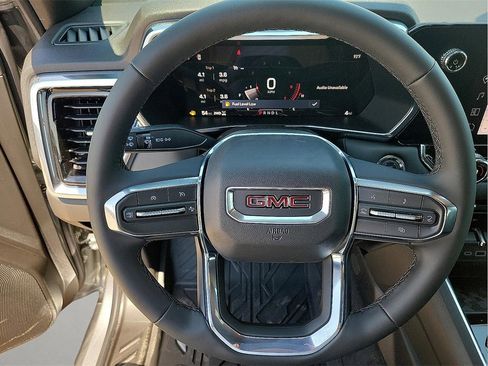 New 2026 GMC Canyon Elevation w/ Convenience Package image 16