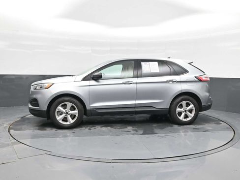 Used 2023 Ford Edge SE image 5